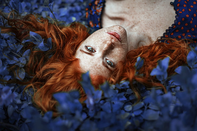 Redhead Girl Model Orange Summer Freckles Woman Blue Hd Wallpaper Peakpx 