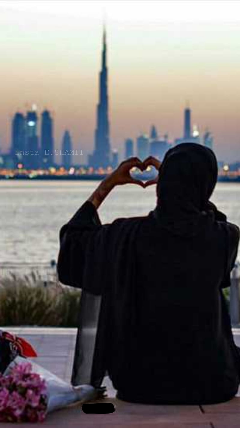 41,130 Dubai Girls Images, Stock Photos & Vectors | Shutterstock