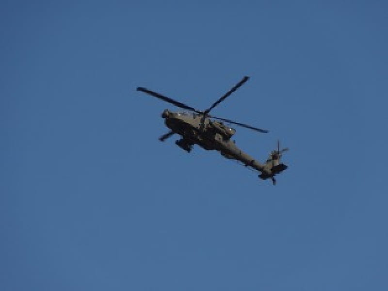 Mechanical Hunter Overhead, ah 64, apache, ah 64 apache, helicopter, HD wallpaper