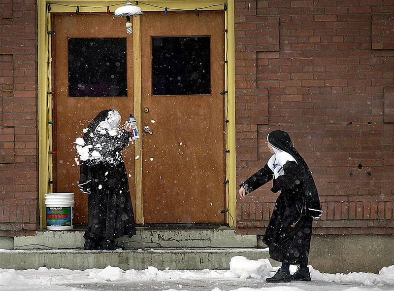 Nuns Get Into Snowball Fight, graphy, snow, places, abstract, winter, HD wallpaper