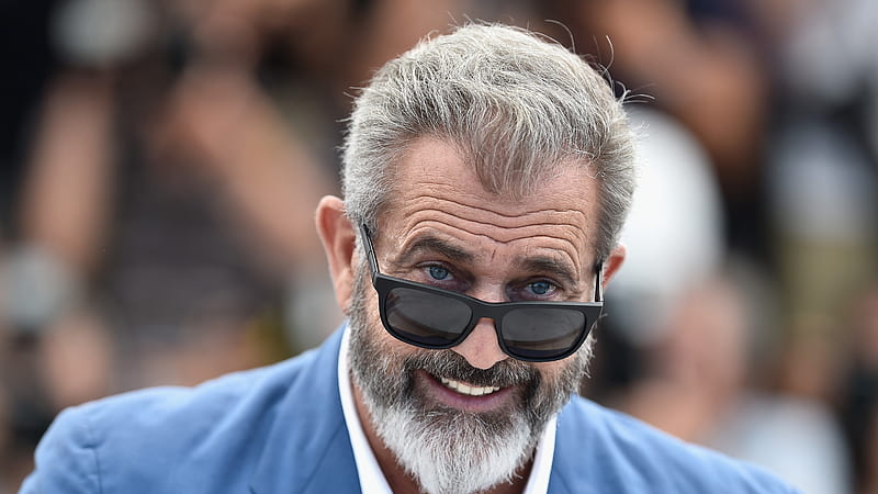 Actor Mel Gibson Is Smiling With Sunglass With Shallow Background Mel Gibson, HD wallpaper