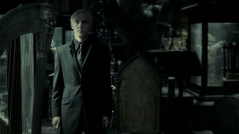 Draco Malfoy In Dark Room With Wood Things Wearing Black Coat Suit Draco Malfoy, HD wallpaper