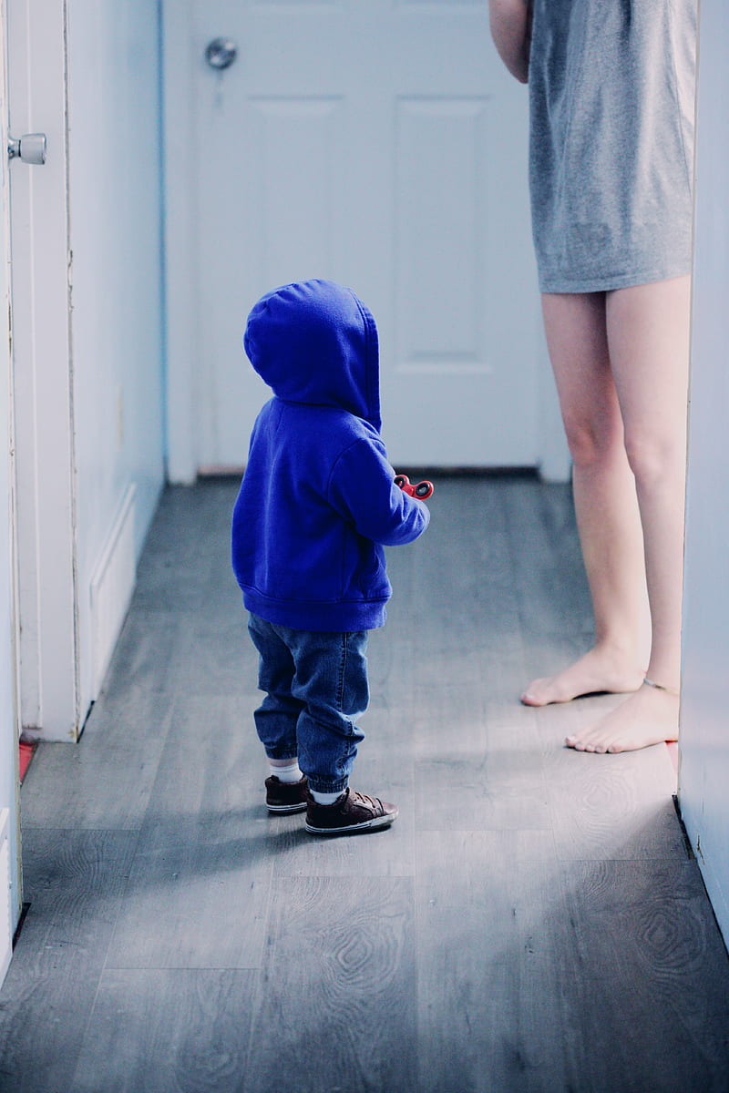 toddler in blue hooded jacket, HD phone wallpaper