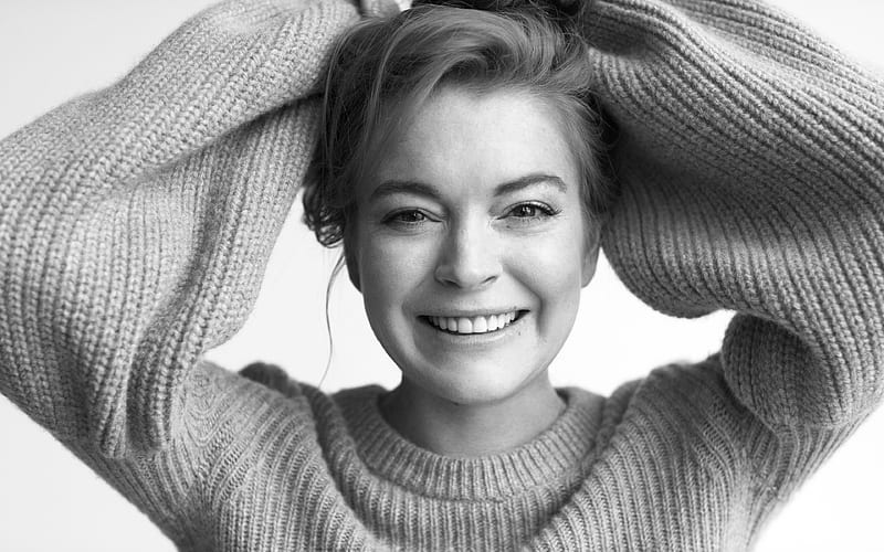 Lindsay Lohan, American actress, portrait, hoot, smile, monochrome, American young stars, HD wallpaper