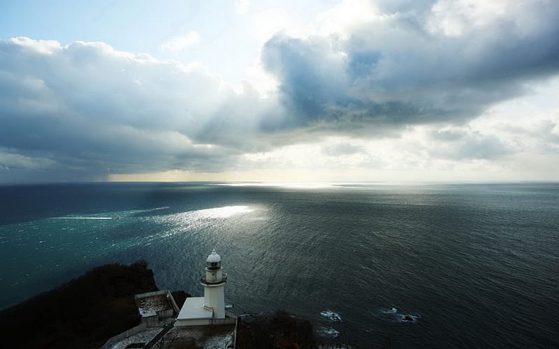 lighthouse looking out to the wide open sea, horizon, cliff, clouds, lighthouse, sea, HD wallpaper