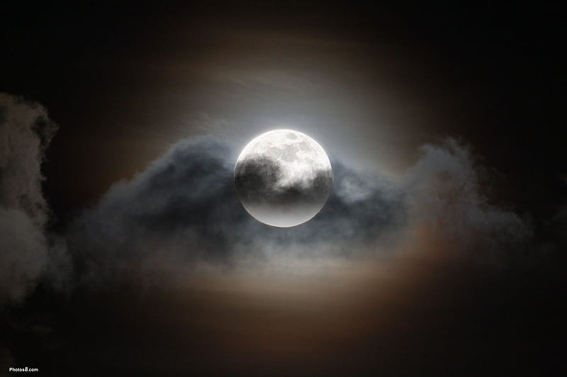 The Haunting Force, mystical, haunting, stirring, clouds, moon, planet, dark, bright, beauty, lust, misty, night, HD wallpaper