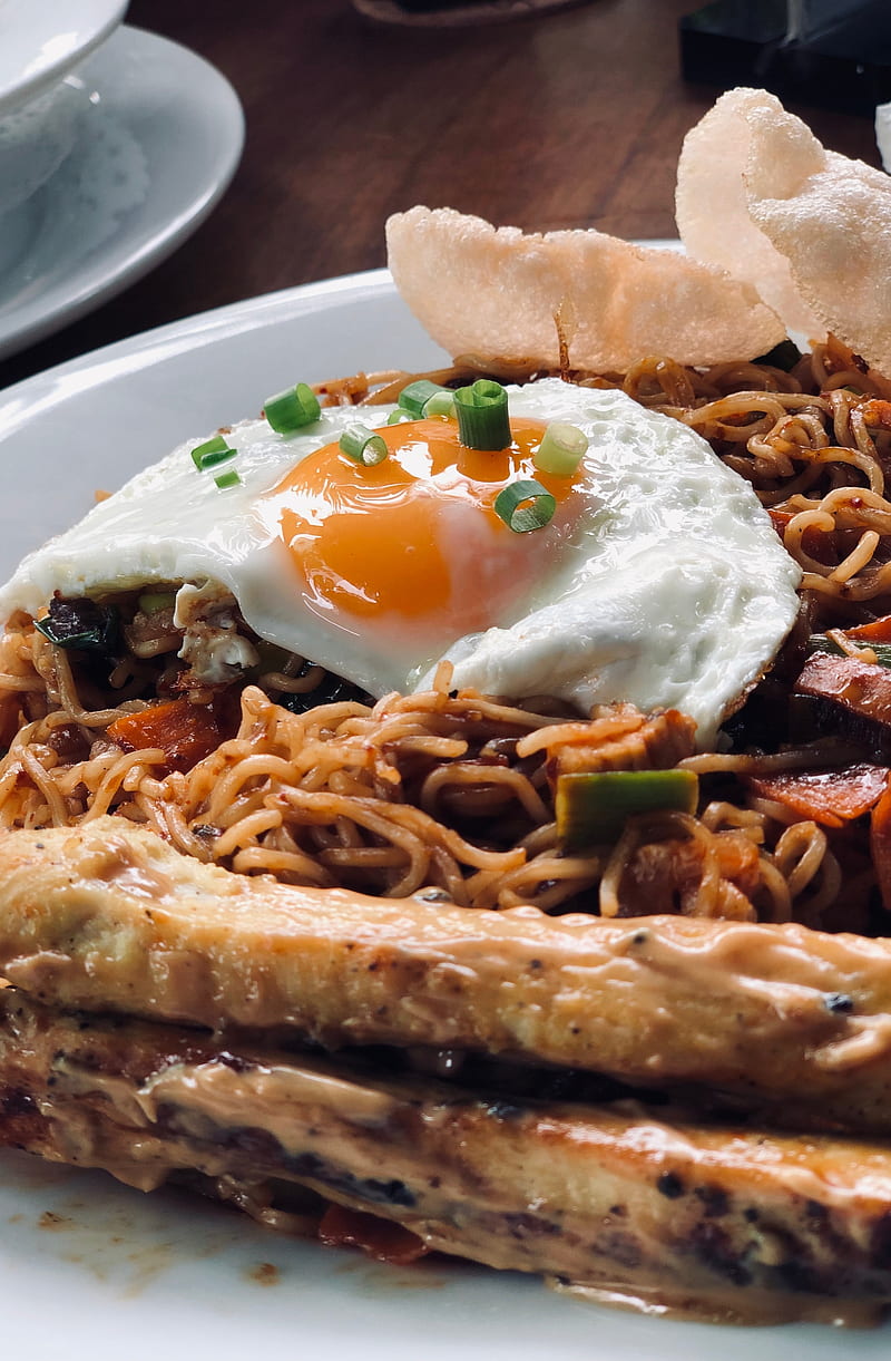 Noodles, Egg, asian, close up, food, fried egg, omelette, HD phone wallpaper