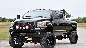 dodge ram 3500 lifted with stacks