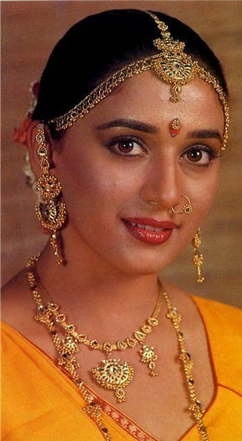 Maduri Dixit, actress, bollywood, evergreen, HD phone wallpaper ...