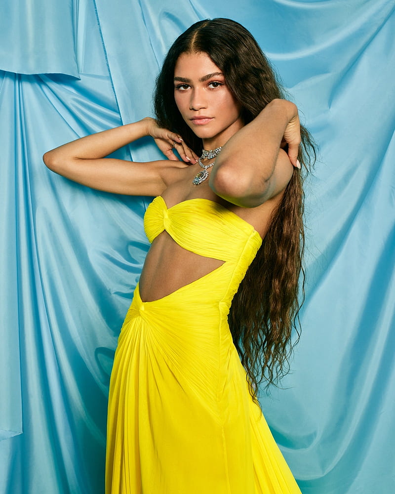 Zendaya in Yellow Dress, HD phone wallpaper