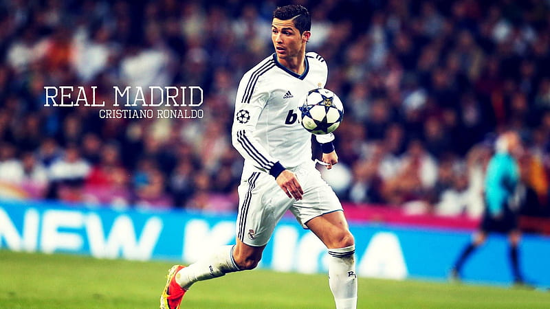 Ronaldo Is Wearing White Dress In Blur Audience Background Ronaldo, HD wallpaper