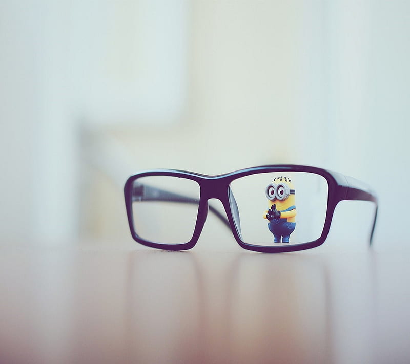 Sunstaches Stuart Minion Goggle Sunglasses : Amazon.ca: Clothing, Shoes &  Accessories