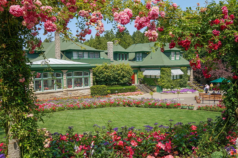 Butchart Gardens, British Columbia, Canada, house, flowers, blossoms, lawn, roses, HD wallpaper