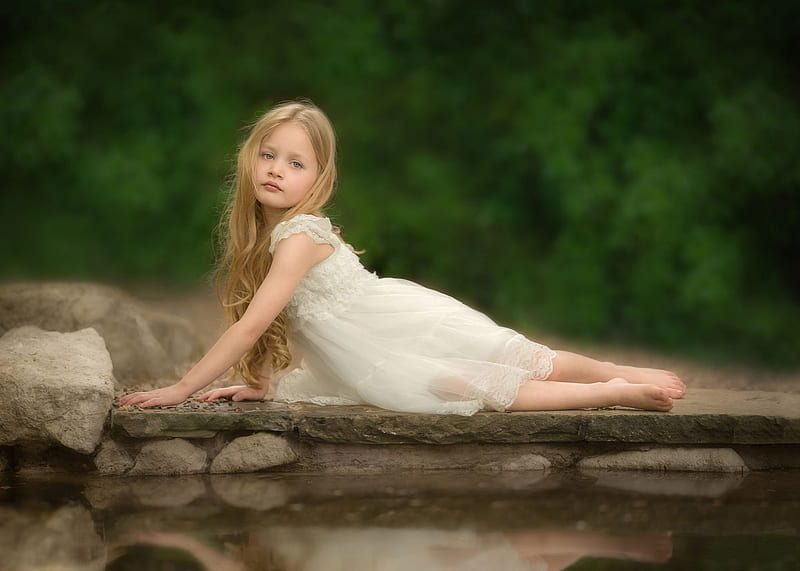 little girl, pretty, Rock, adorable, sightly, sweet, nice, beauty, face, child, bonny, lovely, lying, pure, blonde, baby, set, cute, Water, feet, white, Hair, little, Nexus, bonito, dainty, kid, graphy, fair, green, people, Lake, pink, Belle, comely, tree, girl, nature, princess, childhood, HD wallpaper