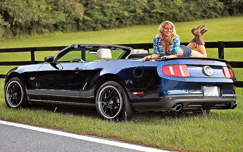 How To Ride A Mustang.., Ford, female, models, cowgirl, boots, ranch, fun, outdoors, women, mustang, girls, fashion, blondes, western, style, HD wallpaper