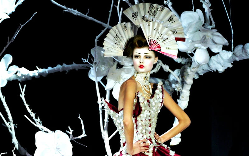 Magdalena Frackowiak, model, woman, geisha, hat, blach, girl, fan, fashion, white, HD wallpaper
