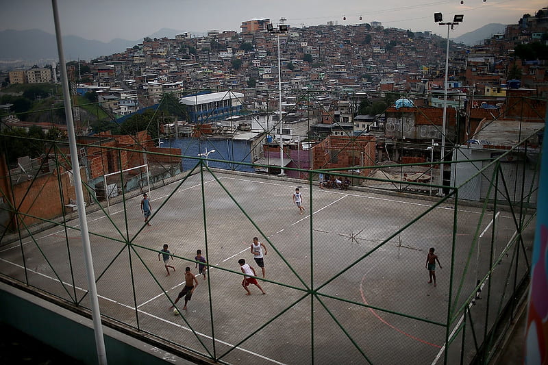 City, Street, Footballs, Favela, green steel cyclone fence #city #street #footballs #favela K # # #d. Street soccer, Street football, Street, HD wallpaper