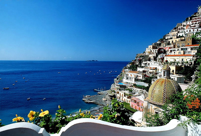 Bella Italia, houses, ocean, places, bella, sky, positano, mountain, modern, italia, water, arhitecture, flowers, popular, blue, HD wallpaper