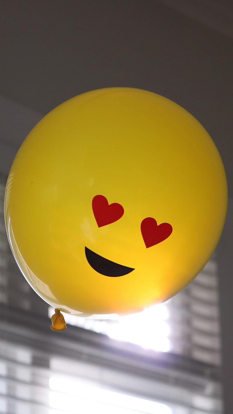 In love , yellow balloon, in love, happiness, smiley, HD phone wallpaper