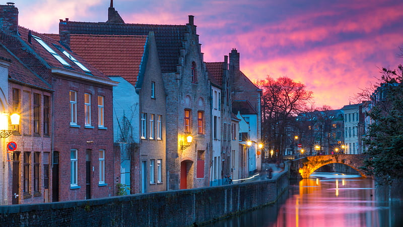 Canal Between Belgium Bridge Bruges And Building Travel, HD wallpaper