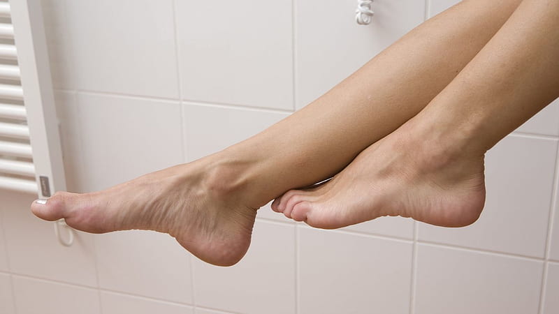 Happy Feet, female, legs, feet, toes, bonito, smooth, woman, HD wallpaper