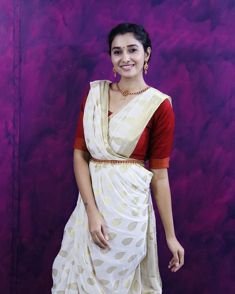 priya bhavani shankar, sari, dress, HD phone wallpaper