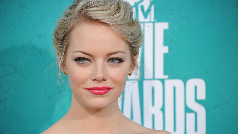 Cute Emma Stone With Brown Eyes And Blonde Hair Emma Stone, HD wallpaper