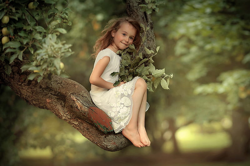 Little Girl, Girl, Dress, Tree, Smile, Mood, HD wallpaper | Peakpx