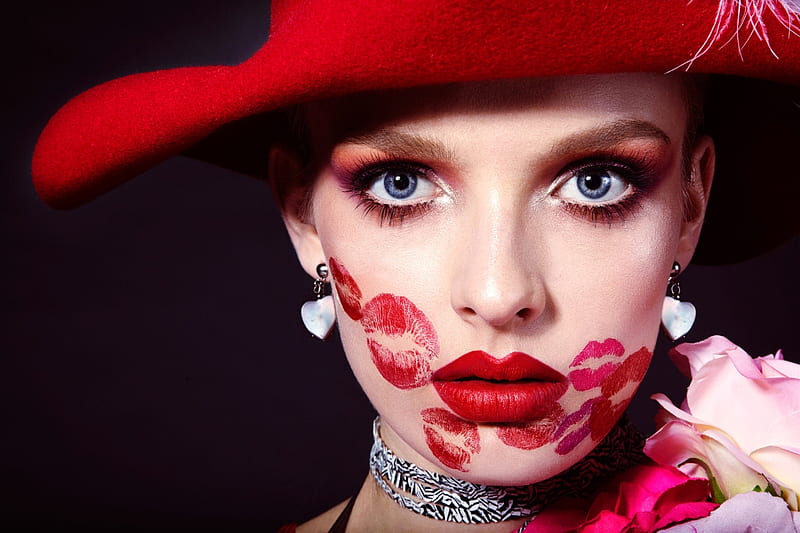 Kisses, red, model, black, woman, lips, hat, girl, funny, face, HD wallpaper