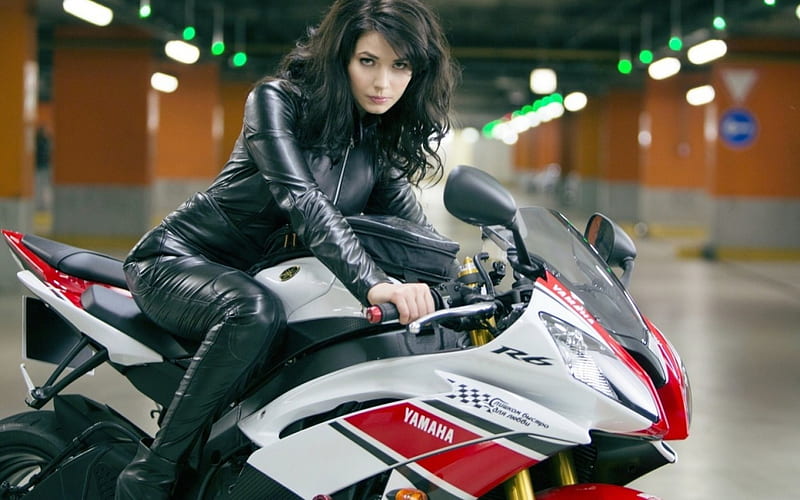 Yamaha store bike girl