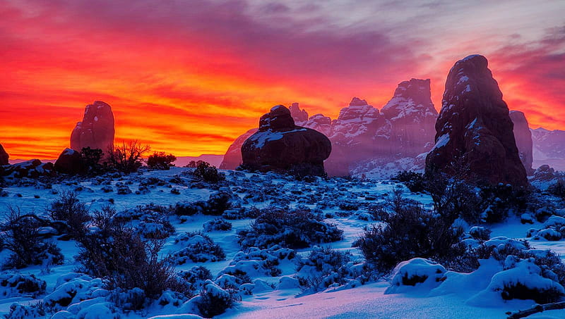 Foggy Sunrise in Moab, Utah, rocks, mountain, usa, snow, colors, clouds, winter, HD wallpaper