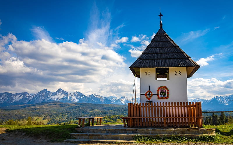 Chapel in Poland, Poland, chapel, Tatry, mountains, clouds, HD wallpaper