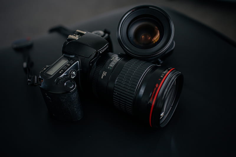 black Canon DSLR camera beside camera lens, HD wallpaper
