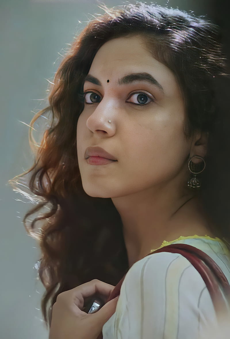 Ritu varma, actress, malayalam, ritu, tamil, telugu, HD phone wallpaper