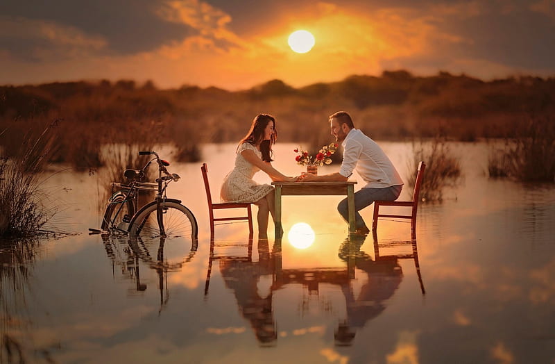 Romantic...., table, romantic, bicycle, sunset, man, boy, girl, chairs, couple, HD wallpaper