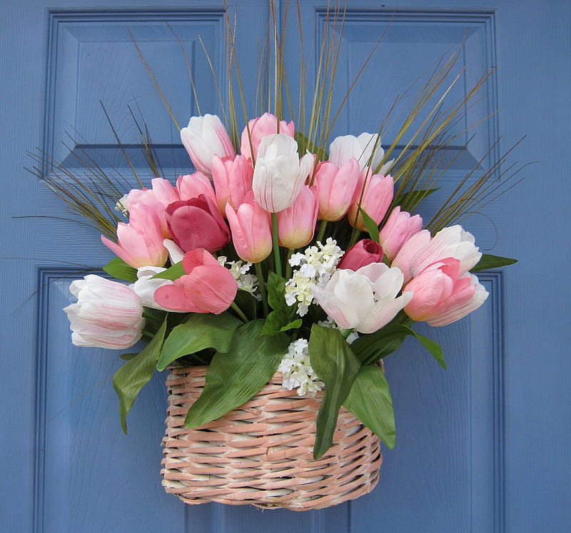 Lovely Spring, lovely, floral design, welcome, bonito, spring, door, entertainment, basket, love, siempre, tulips, fashion, pink, HD wallpaper