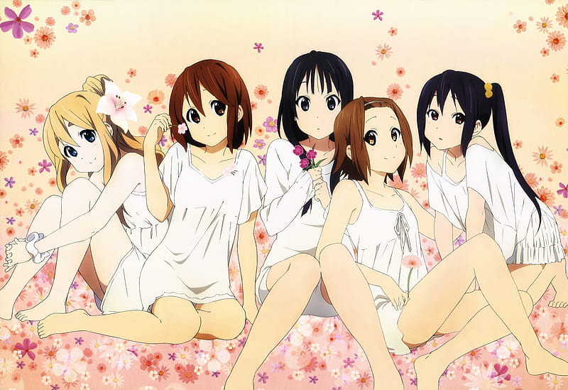 Yui Hirasawa, Mio Akiyama, Ritsu Tainaka, Tsumugi Kotobuki, Azusa Nakano