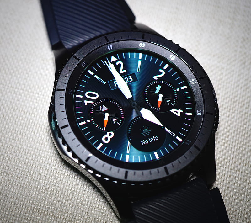 Gear S3, arm, blue, bluetooth, close up, electronic, frontier, hours, macro, man, minutes, needles, perfection, reflection, samsung, seconds, strap, technology, tic tac, time, watch, HD wallpaper