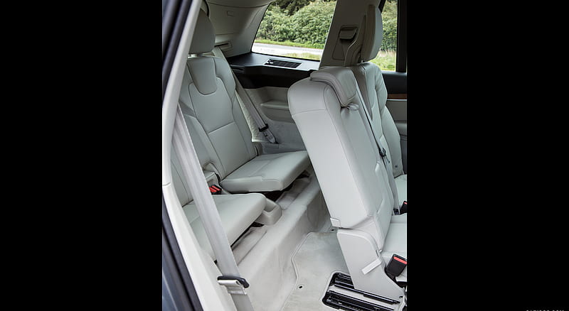 2016 Volvo XC90 (UK-Spec) Blond Leather with Linear Walnut Trim - Interior , car, HD wallpaper