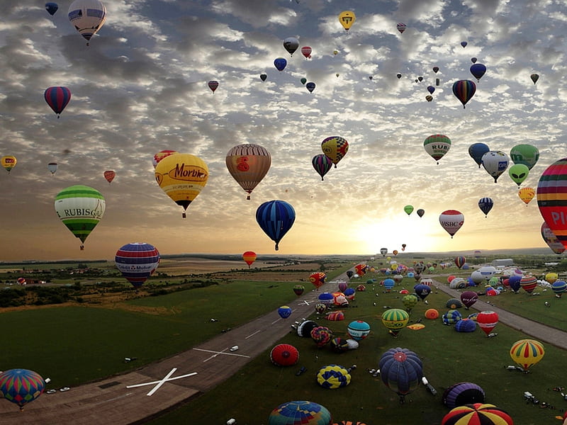 Morning Ballons, difference, race background, sunset, wing, nice, multicolor, match, paisage, esports, sunrises, dawn, runway, flying, spectacular, white, bonito, ballooning, show, green, disputation, scenery, beije, tournament, skydiving, spectacle, fly, flit, paisagem, fight, day, nature foot race, pc, scene, quarrel, yellow, contest, clouds, cenario, scenario, contention, morning, landing field, paysage, cena, airport, sky, panorama, cool, air stop, awesome, landscape, colorful, landing, gray, dispute, flight, rivalry competition, hot, majestic, amazing, multi-coloured, view, takeoff, colors, colours, natural, HD wallpaper