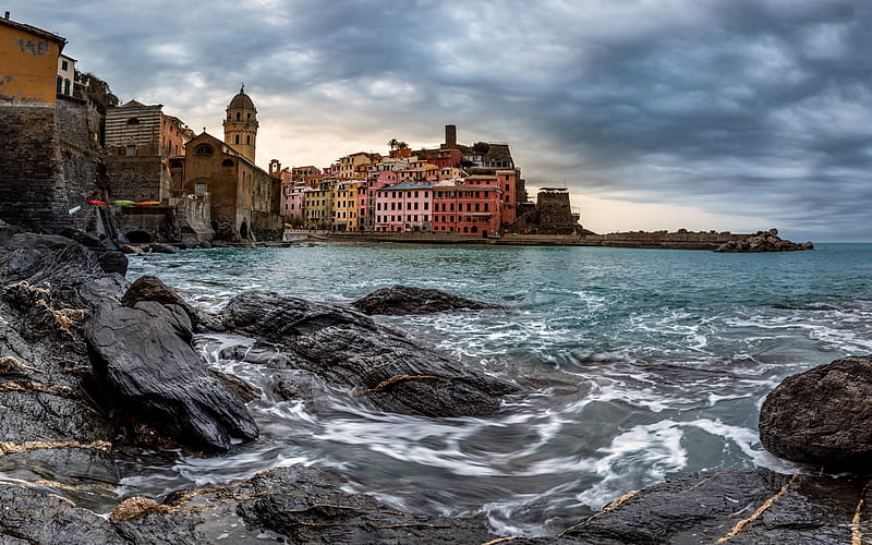 Vernazza, coast, ligurian sea, bay, mediterranean sea, beautiful city, La Spezia, Liguria, Italy, Cinque Terre, HD wallpaper