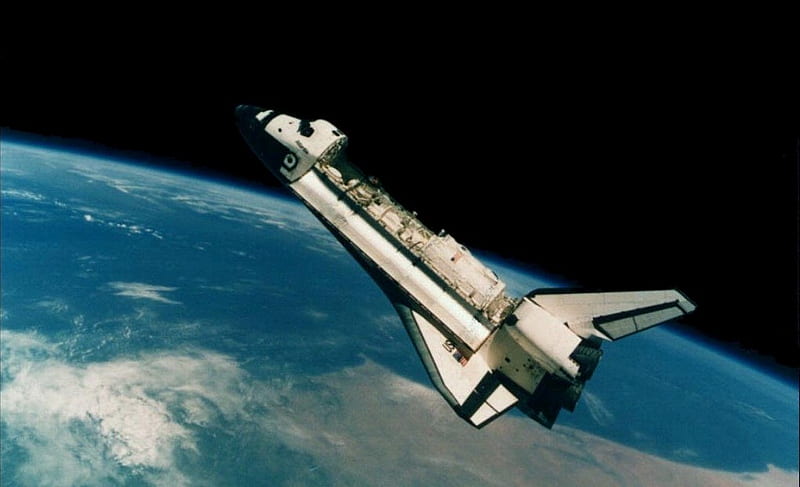 Orbiting Shuttle, earth, space, nasa, shuttle, HD wallpaper