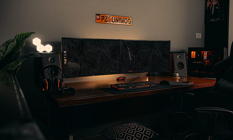 black flat screen computer monitor on brown wooden desk, HD wallpaper