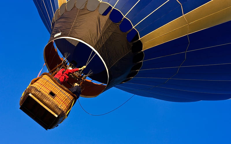 Fly sky high with Hot Air Ballooning, HD wallpaper
