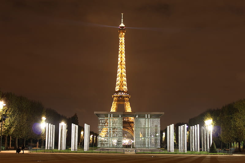 Paris at Night, monument, tower, paris, peace, eiffel, trees, lights, night, HD wallpaper