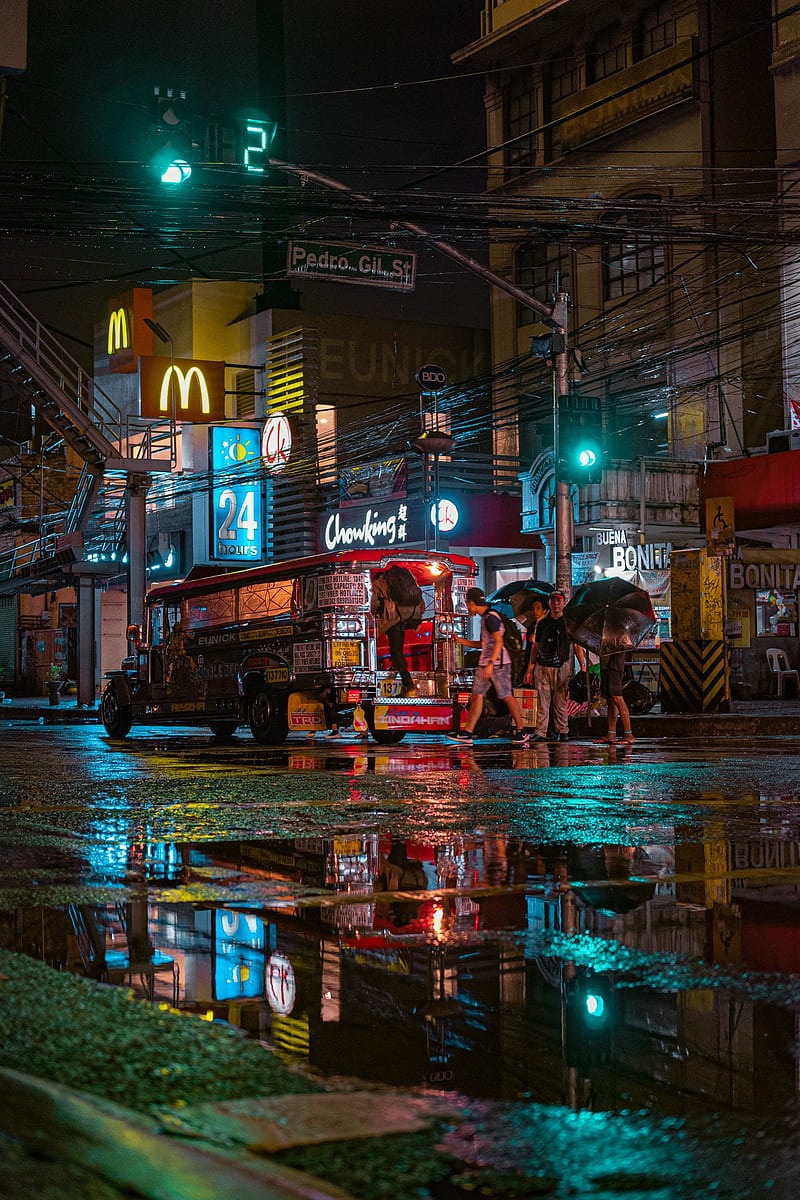 Pedro Gil Taft, commute, commuters, jeepney, manila, night graphy, people, philippines, rain, street graphy, HD phone wallpaper