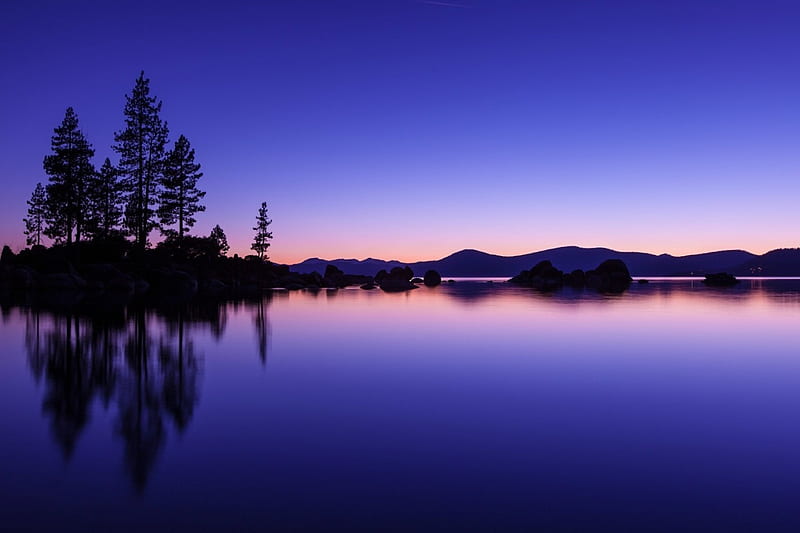 Sunset on the Tranquil Lake high definition, bonito, sunset, nice, calm, beauty, sunrise, mirror, pink, blue, amazing, reflex, quiet, islands, colors, magenta, black, sky, trees, lake, water, tranquil, cool, purple, surface, awesome, violet, nature, reflections, HD wallpaper