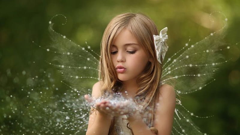 Little Cute Girl With Fairy Wings, HD wallpaper