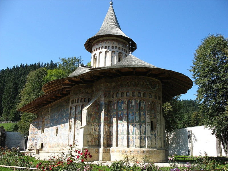 Voronet Monastery ~ Romania, suceava, romania, voronet, church, sky, monastery, moldova, tree, green, nature, blue, HD wallpaper