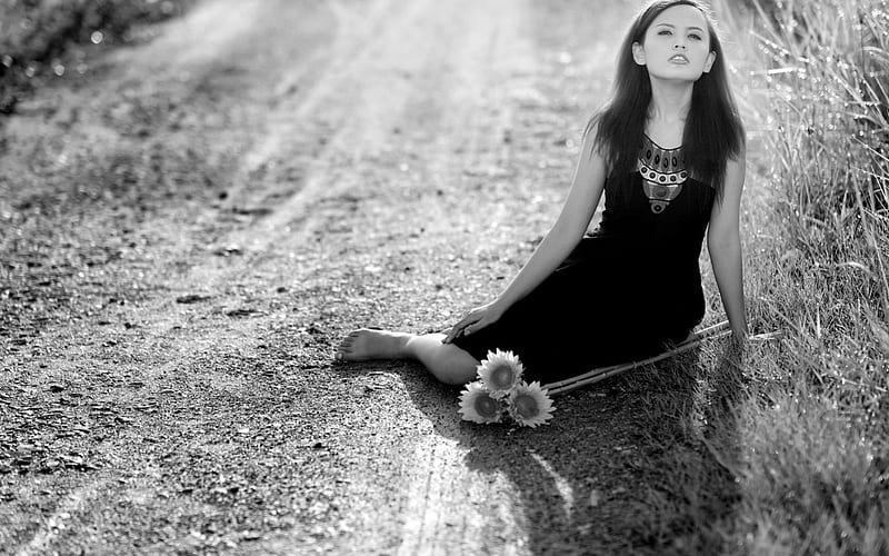 Girl on the road, black and white, gothic, road, girl, HD wallpaper